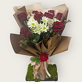 Gold Kırmızı Gül Buketi